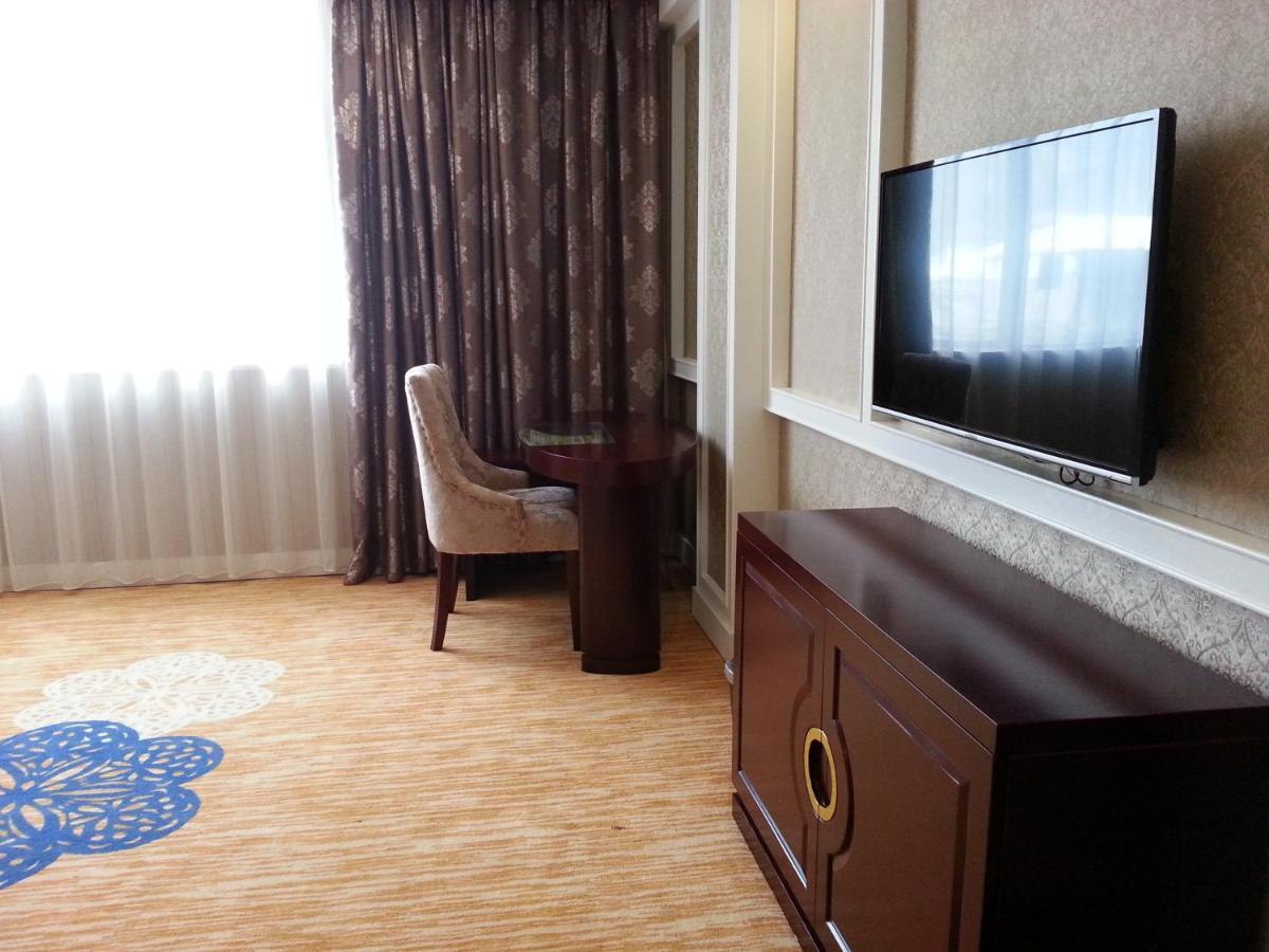 New West Street Hotel - Grand Wing 陽朔 エクステリア 写真