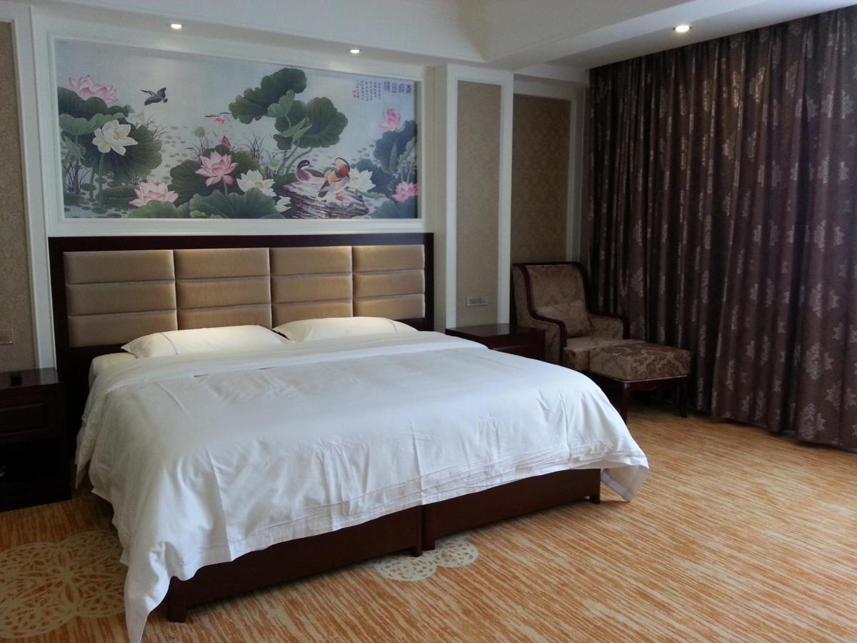 New West Street Hotel - Grand Wing 陽朔 部屋 写真