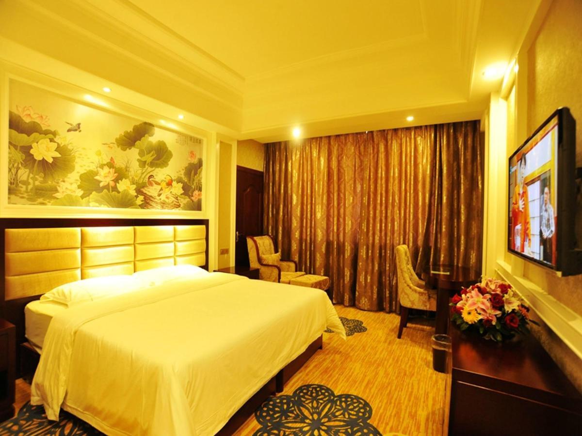 New West Street Hotel - Grand Wing 陽朔 部屋 写真